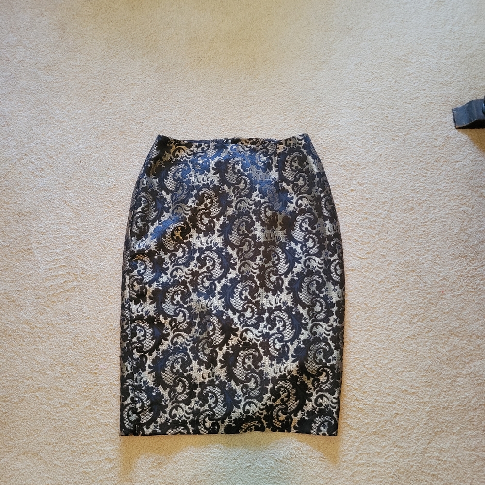 Black and gold pencil skirt